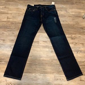Abercrombie&Fitch Classic Straight-NWT-Size 32/34